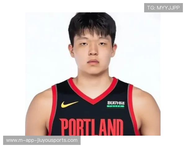 杨瀚森买断费曝光，青岛总经理笑称不够支付伙食费，杨翰简介